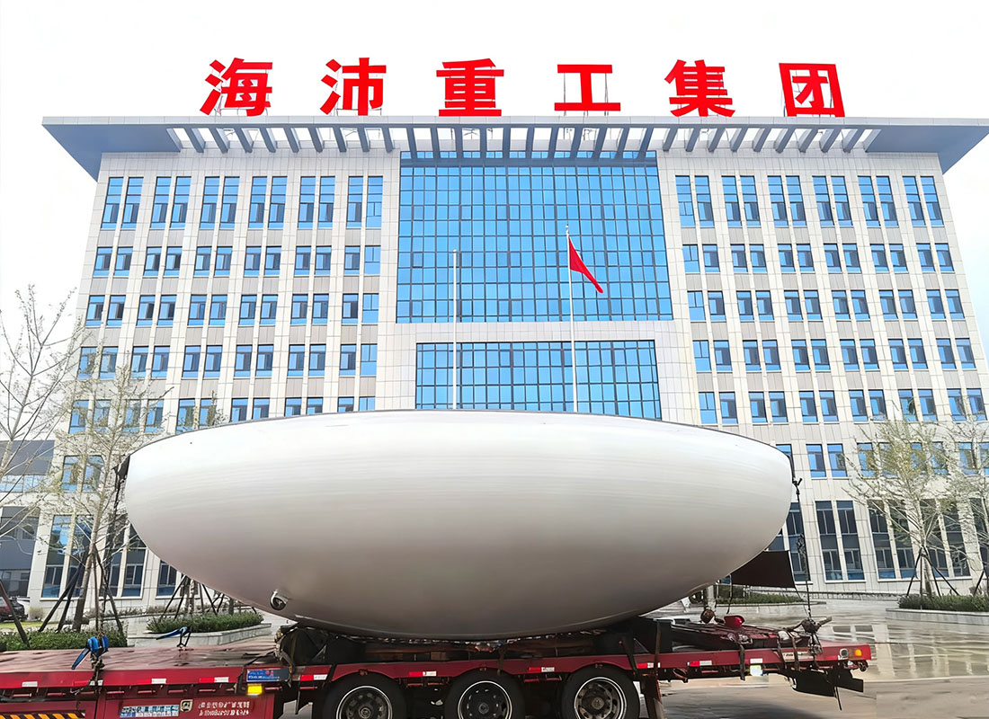 How can Haipei Industry Dished head manufacturers control the forging temperature of Tank heads?